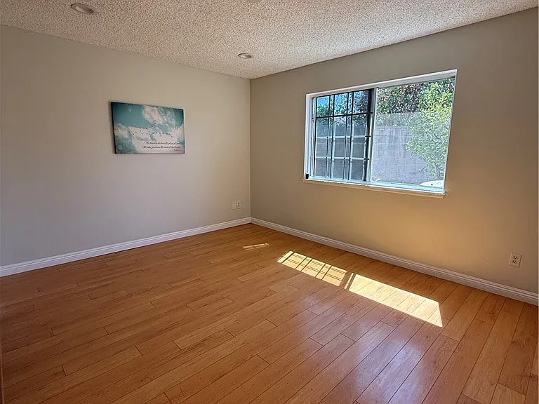 13445 Gager St — Photo 32