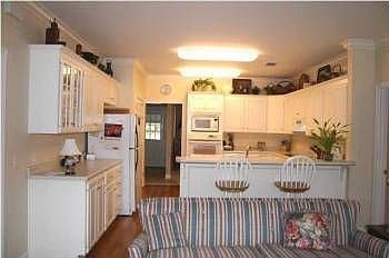 4th image of 5128 Pine Hollow Dr