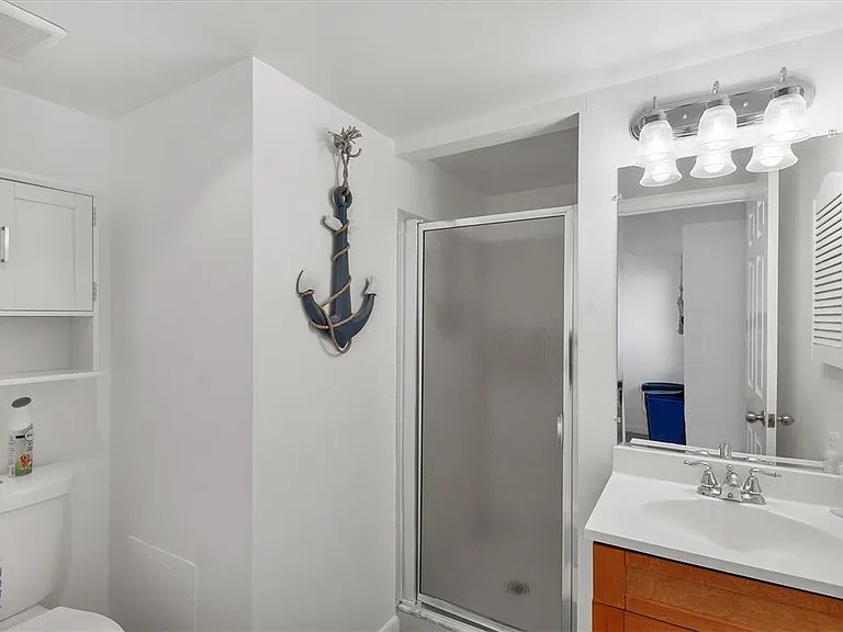 5669 Ashton Lake Dr #1 — Photo 19