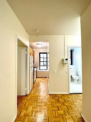 4th image of 512 E 79th St APT 2A