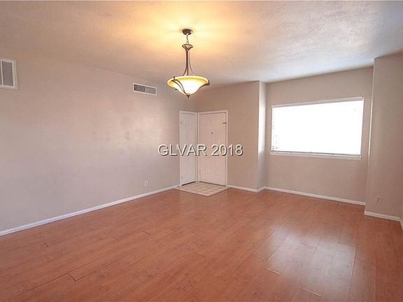 5th image of 8305 Hatteras Ct