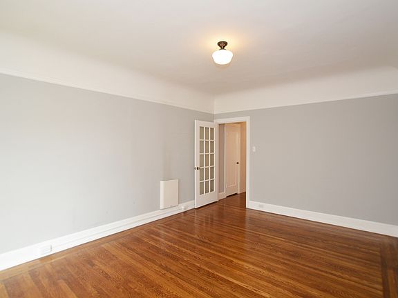 3rd image of 555 Broderick St #5