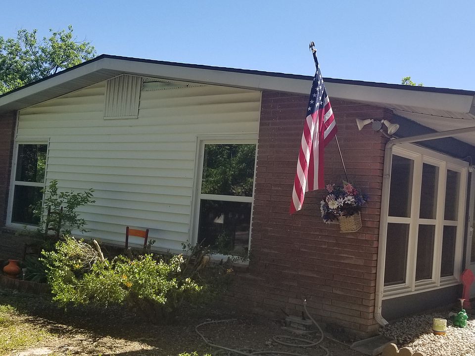 1st image of 4538 Manitou