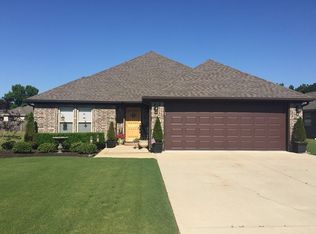 6047 Wisteria Ln, Jonesboro, AR 72404
