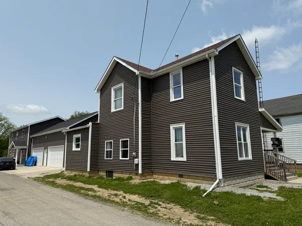 202 E Dobbins Ave, Ada, OH 45810