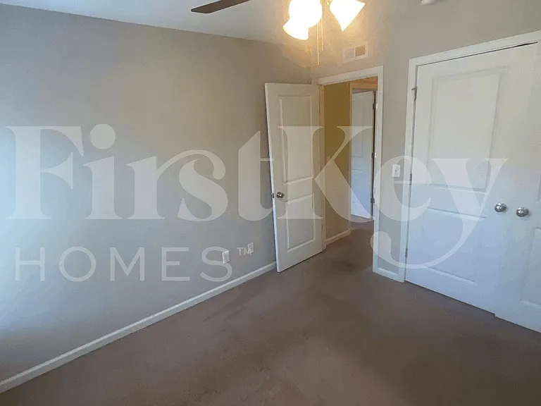 2901 Maybry Dr — Photo 9