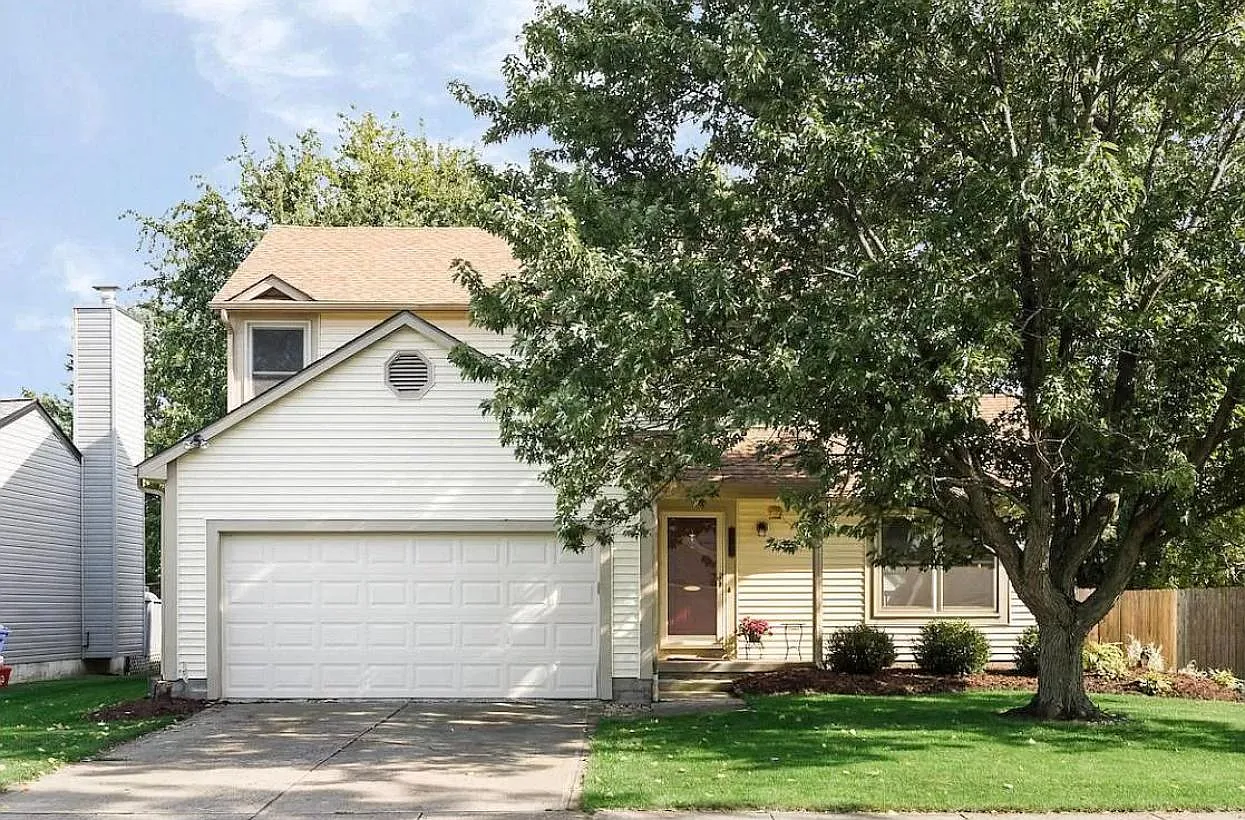 Jeffey Dr, Hilliard — Photo 1