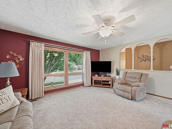 5th image of 4721 S 44th St