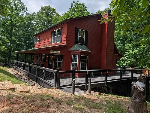 565 Ross Ridge Rd Photo 1