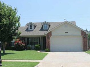 9715 N 105th Ave E, Owasso, OK 74055