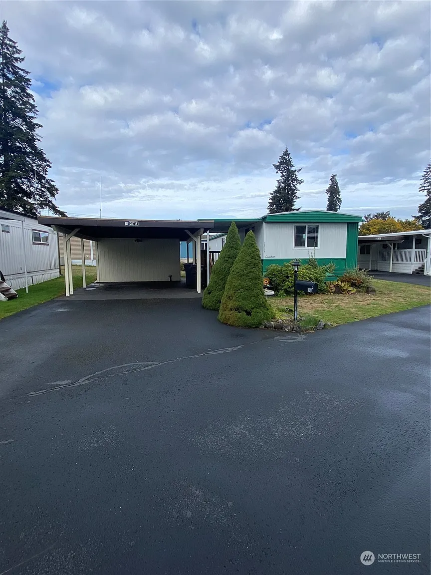 20718 9th Avenue E #18 photo 1