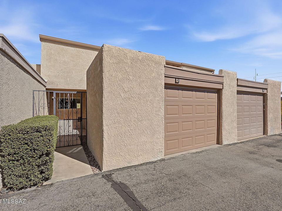 1st image of 3750 N Country Club Rd