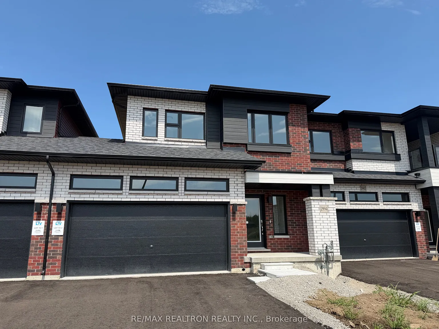 3 bed, $2,800 — Photo 2