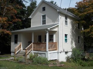 51 Lawnwood Anx, Newton, NJ 07860
