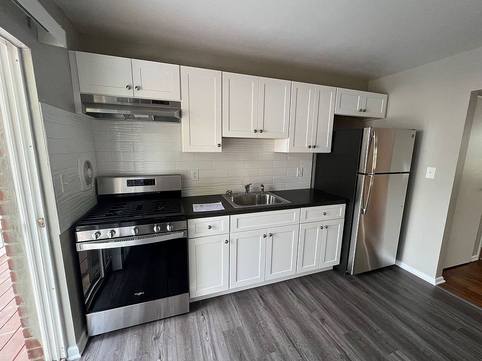 1st image of 303 Plainfield Ave APT B7