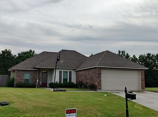 10576 Dodger Dr, Denham Springs, LA 70726