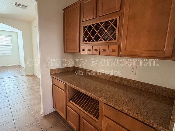 5th image of 43658 W Caven Dr