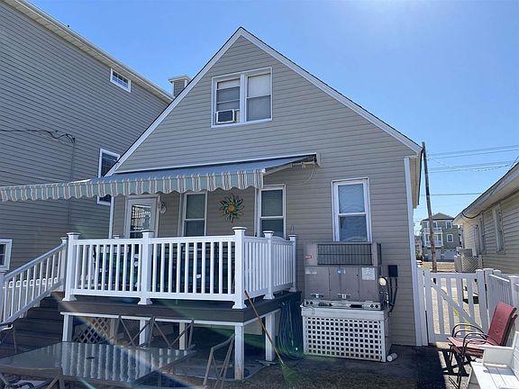 3rd image of 1550 West Ave