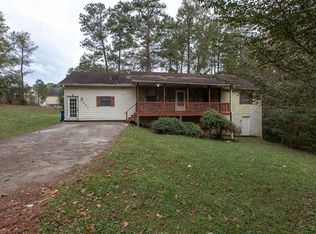 987 N Cumberland Cir, Riverdale, GA 30296