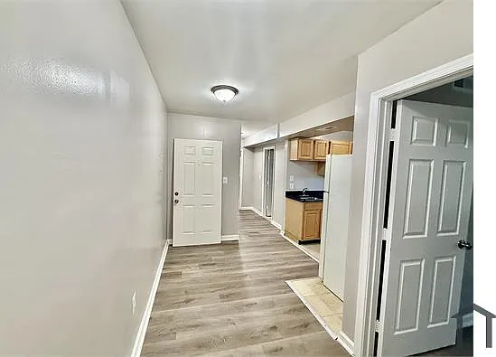 2 bed, $2,000 — Photo 3