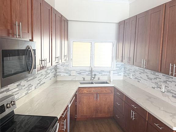 5th image of 469 Ena Rd APT 2103