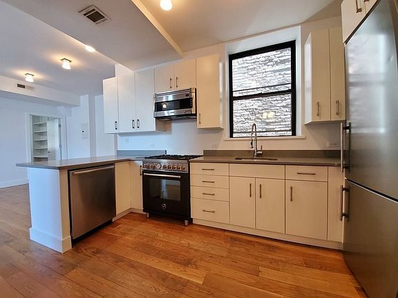 4th image of 184 Joralemon St #7AF
