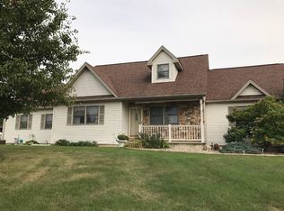 1140 W Sherman St, Bremen, IN 46506