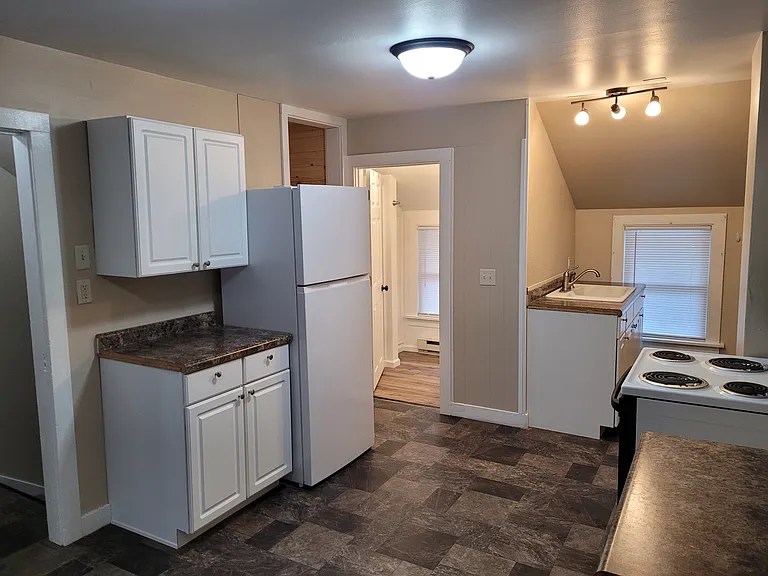 608.5 Putnam St #1 — Photo 2