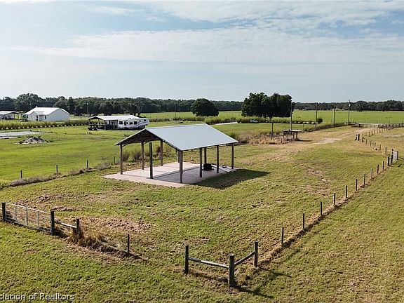 5th image of 3720 Sasser Rd