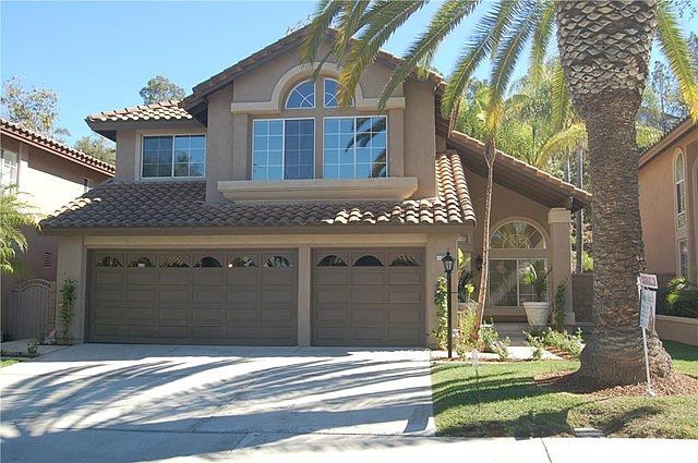 1st image of 14 Pheasant Ln