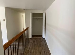 16 Silverwood Cir APT 10, Annapolis, MD 21403