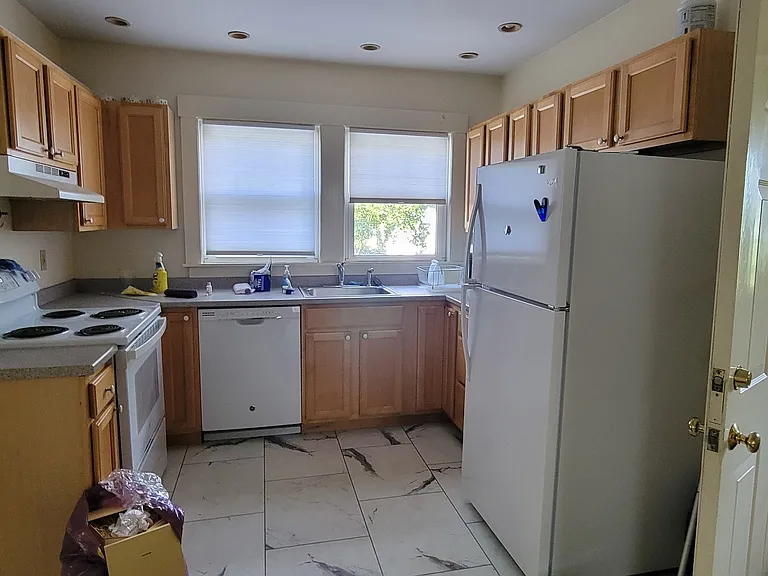10 Rudman Rd #1 — Photo 7