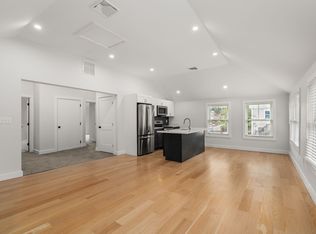 64 S Main St, Sharon, MA 02067