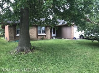 428 W Bell St, Springfield, MO 65803