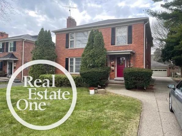 963-965 Harcourt Rd, Grosse Pointe Park, MI 48230