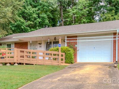 22 Dixon Ter, Candler, NC, 28715