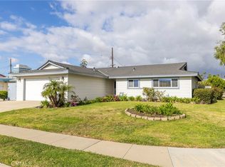 8201 Valencia Dr, Huntington Beach, CA 92647