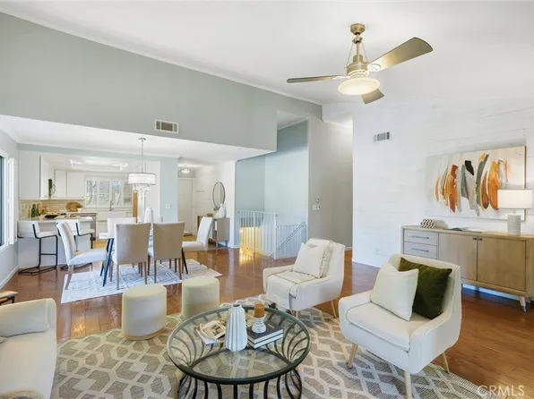 20066 Avenue Of The Oaks, Santa Clarita, CA 91321