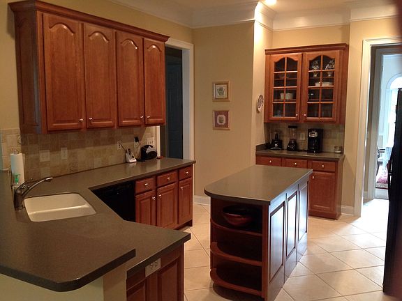 Island kitchen