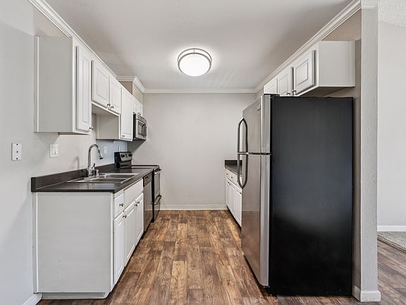 5th image of 3430 Vista Oaks Dr #230