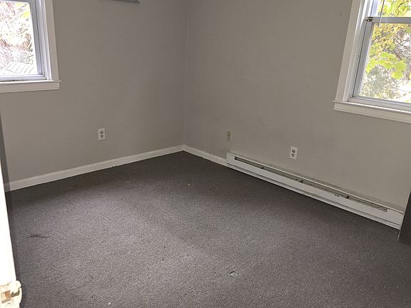 2nd image of 516 Columbus Ave #F0