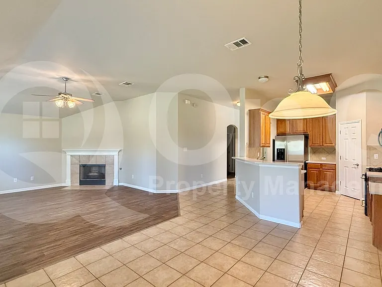 18805 Edinburgh Castle Rd — Photo 10