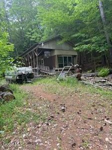 65 Hawk Road, Queensbury, NY, 12804