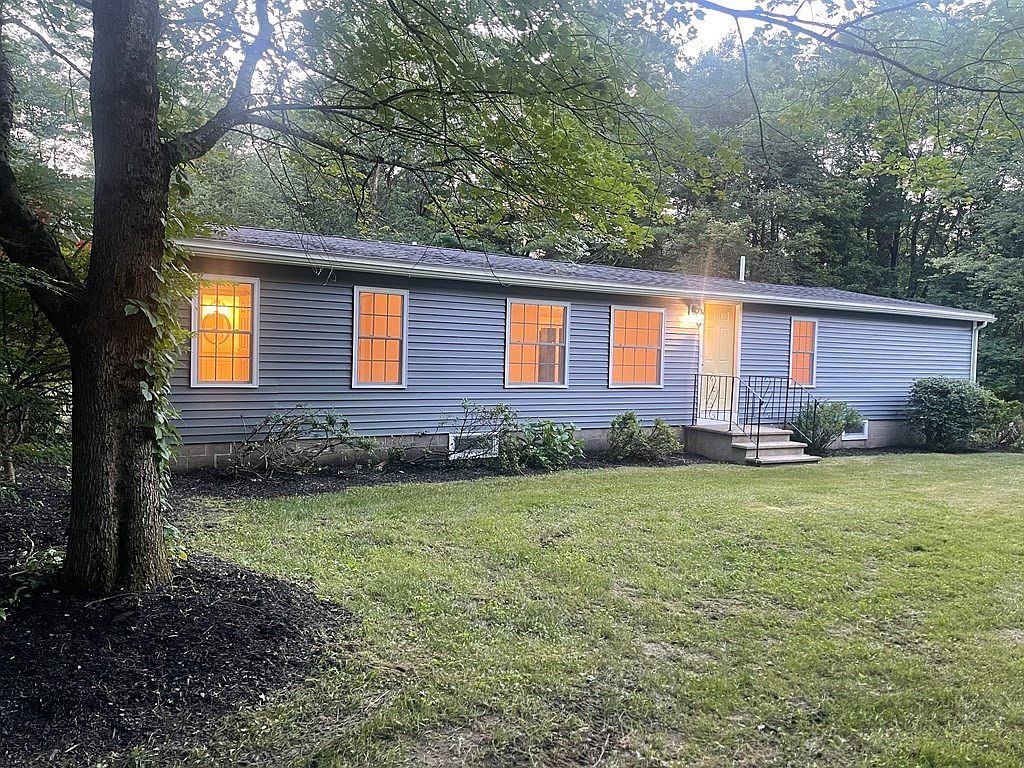 33 Folly Mill Rd, Salisbury, MA 01952 | Zillow