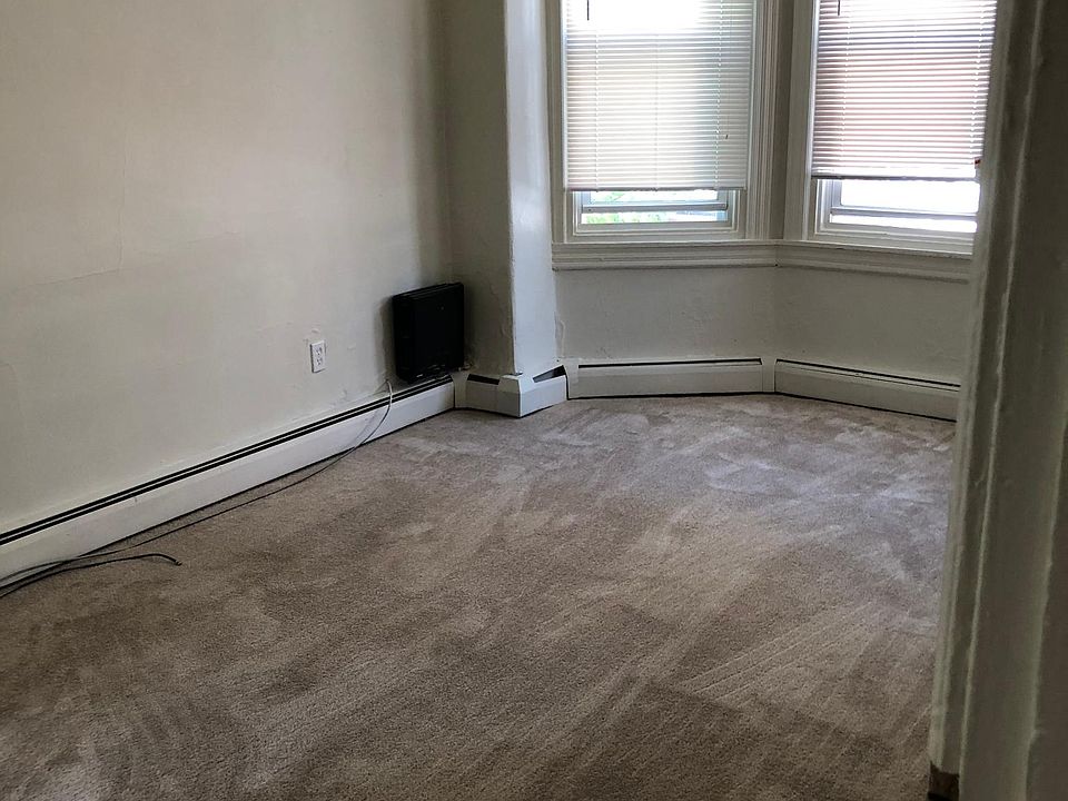 1st image of 6714 Torresdale Ave