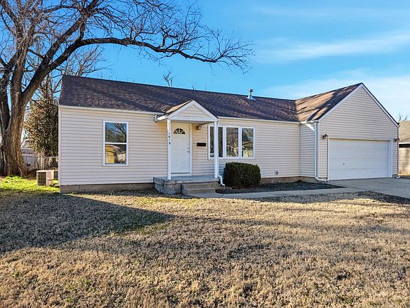 5th image of 1619 Robbins St