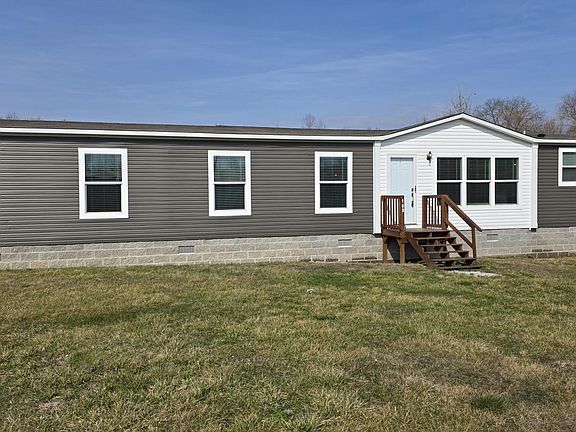 2nd image of 109 Sandidge Spur Rd