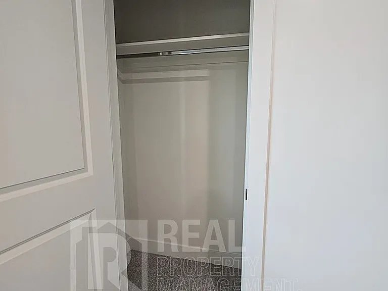 647 S 3 W — Photo 19