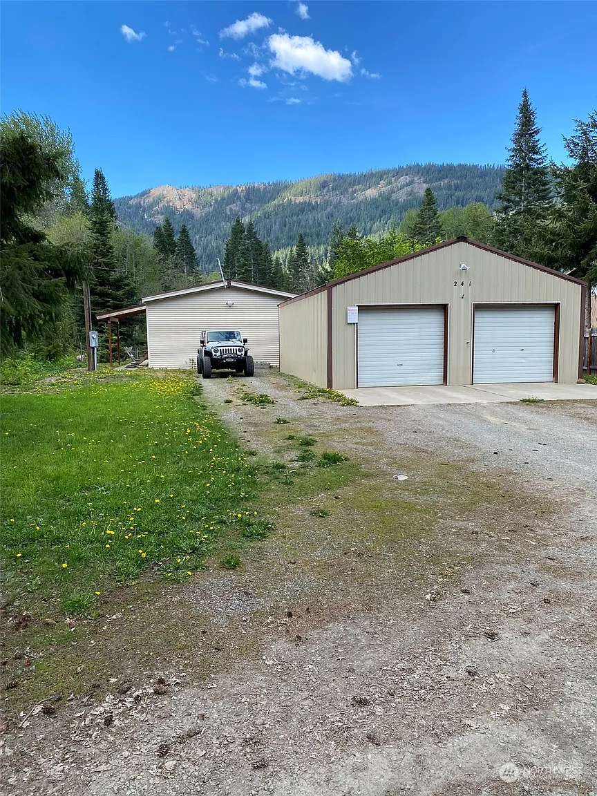 241 Pine Glen Drive photo 1
