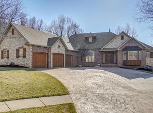 3336 W Valley Vista Ct, Springfield, MO 65810